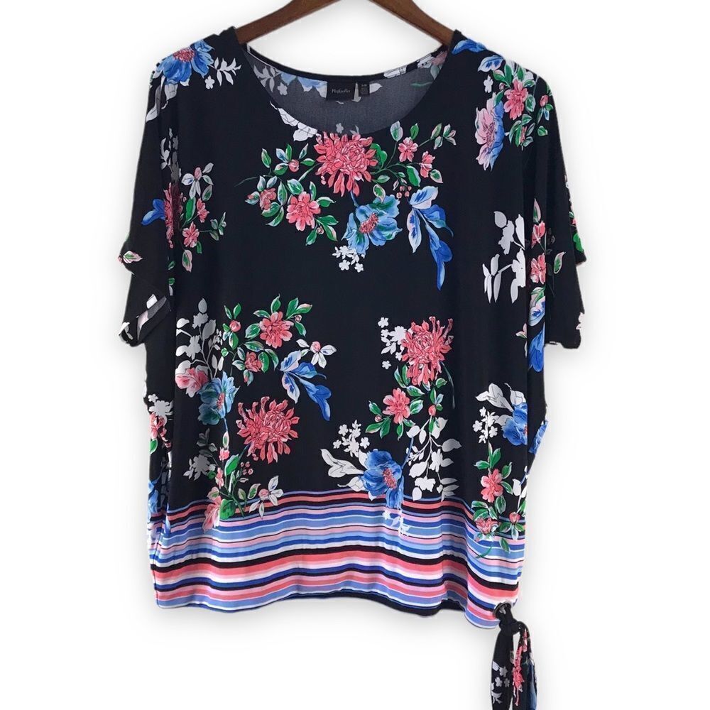 Rafaella navy floral‎ print top size L